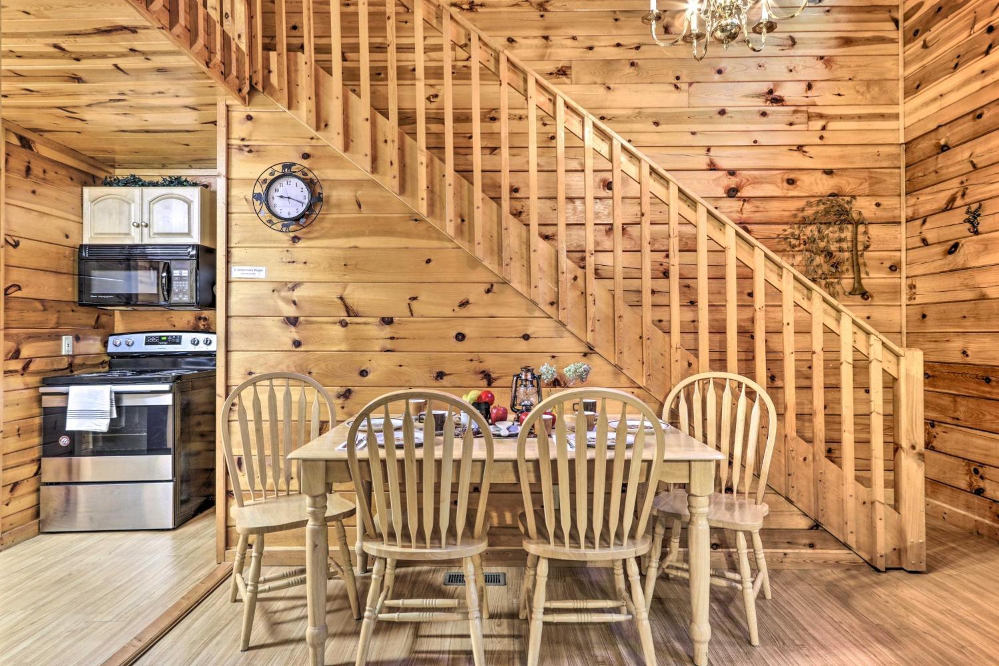 Cozy Mountain Cabin In Perfect Location Sevierville Bagian luar foto