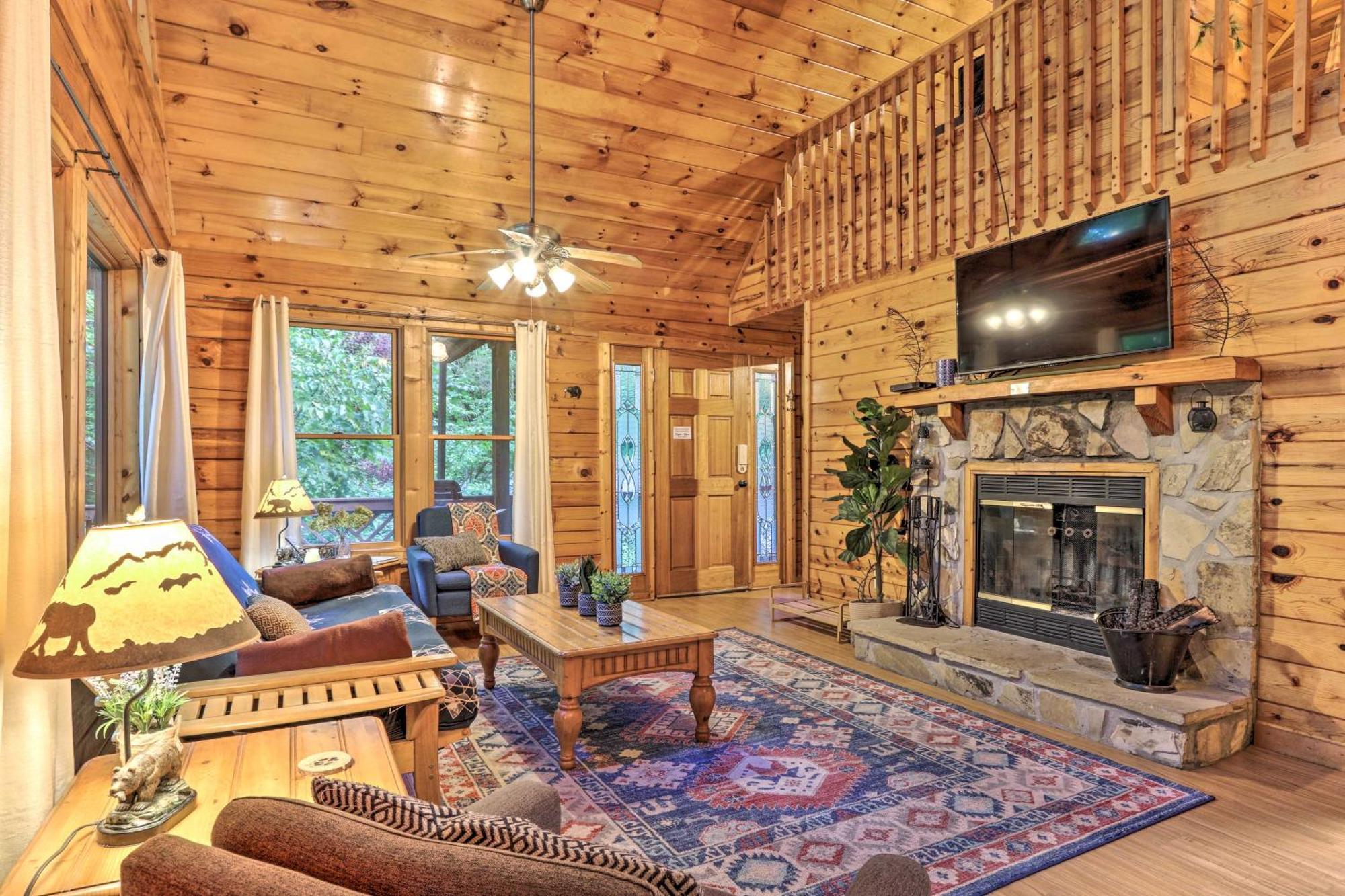 Cozy Mountain Cabin In Perfect Location Sevierville Bagian luar foto