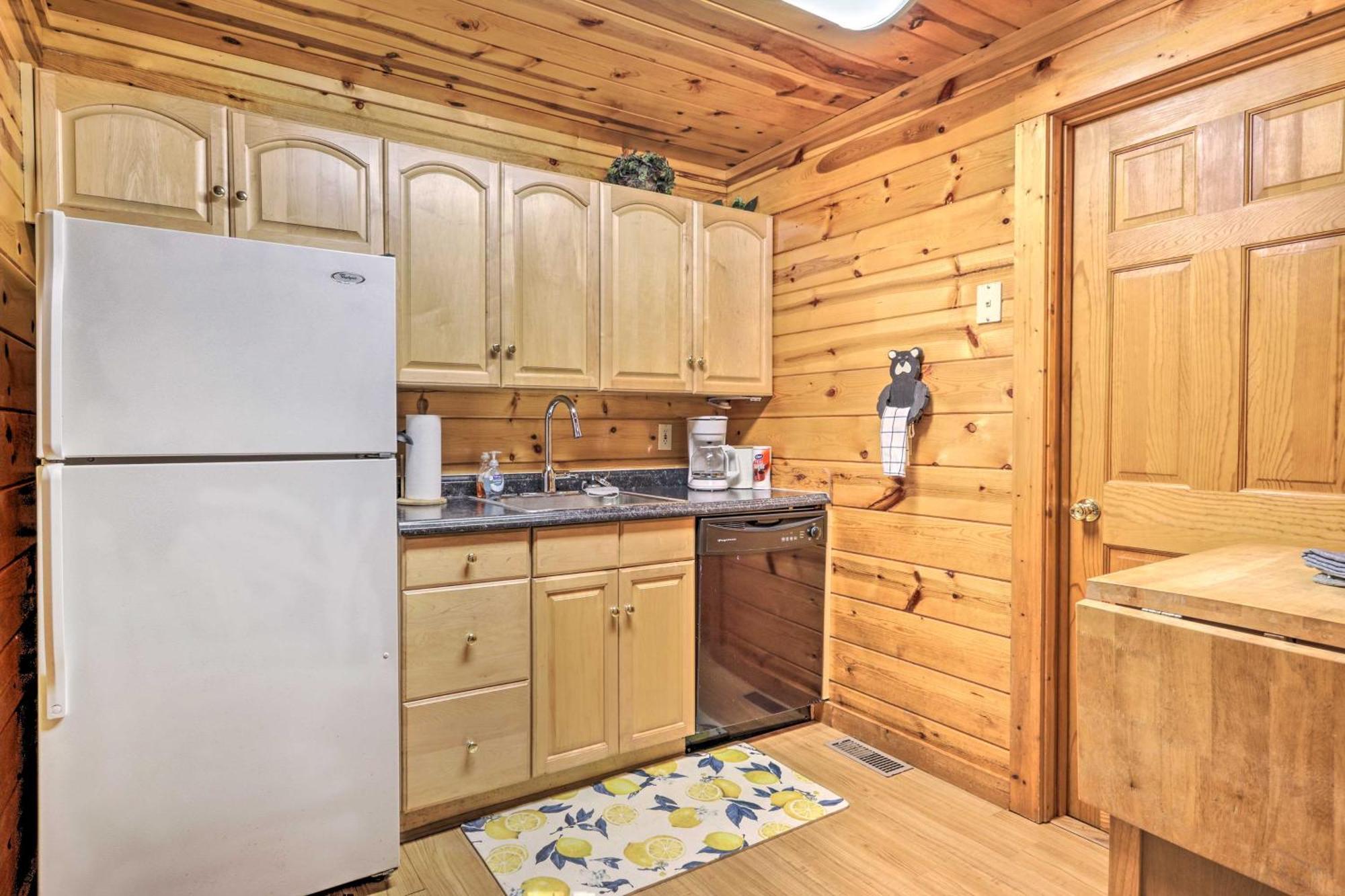 Cozy Mountain Cabin In Perfect Location Sevierville Bagian luar foto