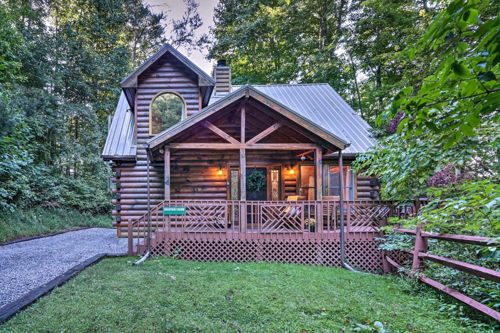 Cozy Mountain Cabin In Perfect Location Sevierville Bagian luar foto